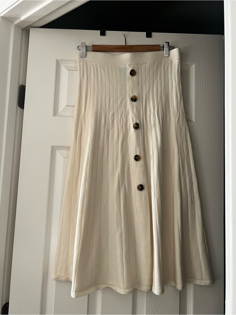 Who What Wear Cream Button-Down A-Line Midi Skirt